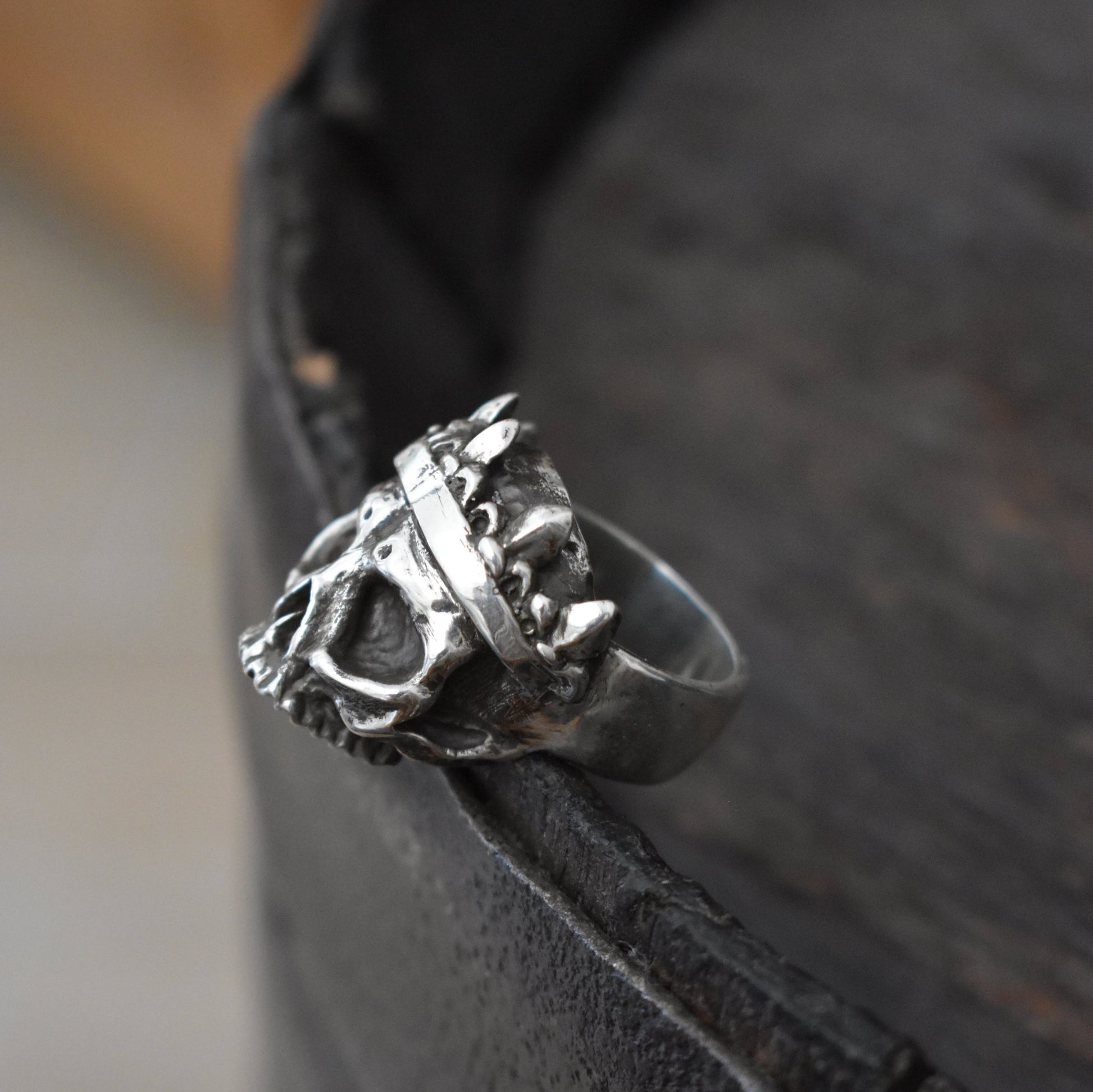 Bague en argent memento mori artisanale france philoculus