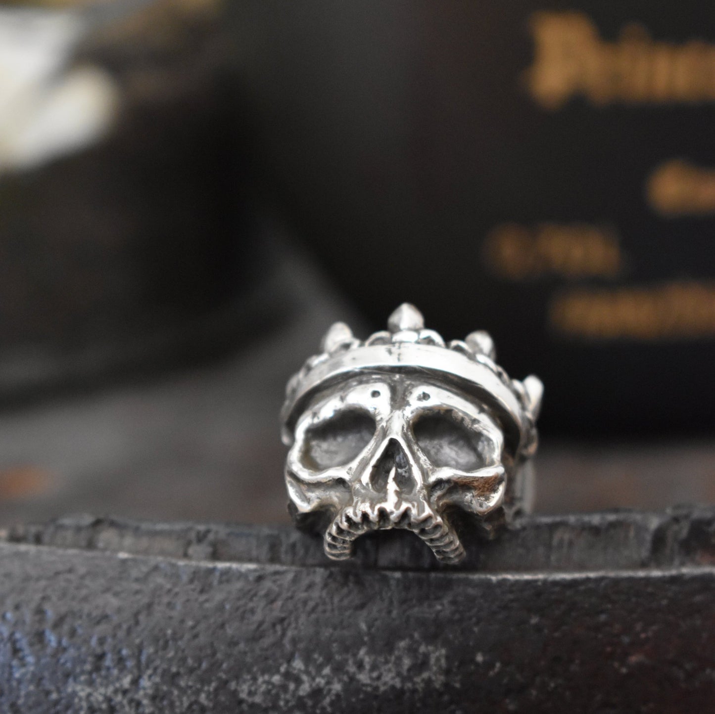 Bague en argent memento mori artisanale france philoculus